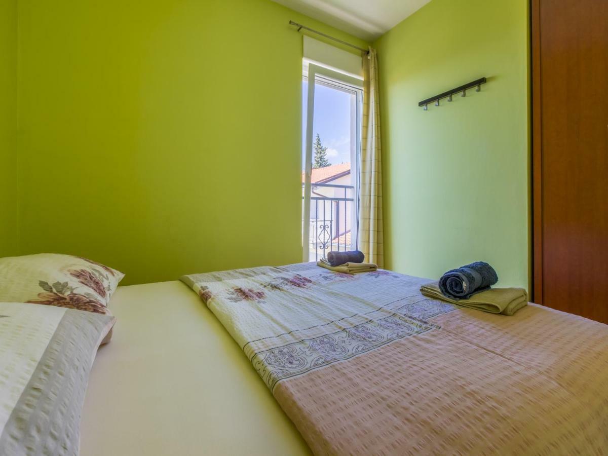Bruno Apartment Crikvenica Bagian luar foto