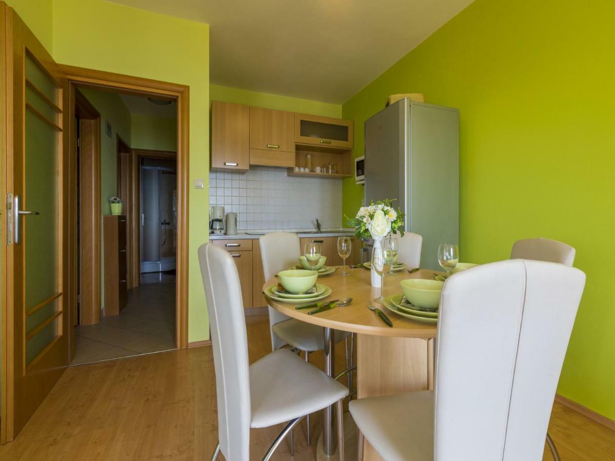 Bruno Apartment Crikvenica Bagian luar foto