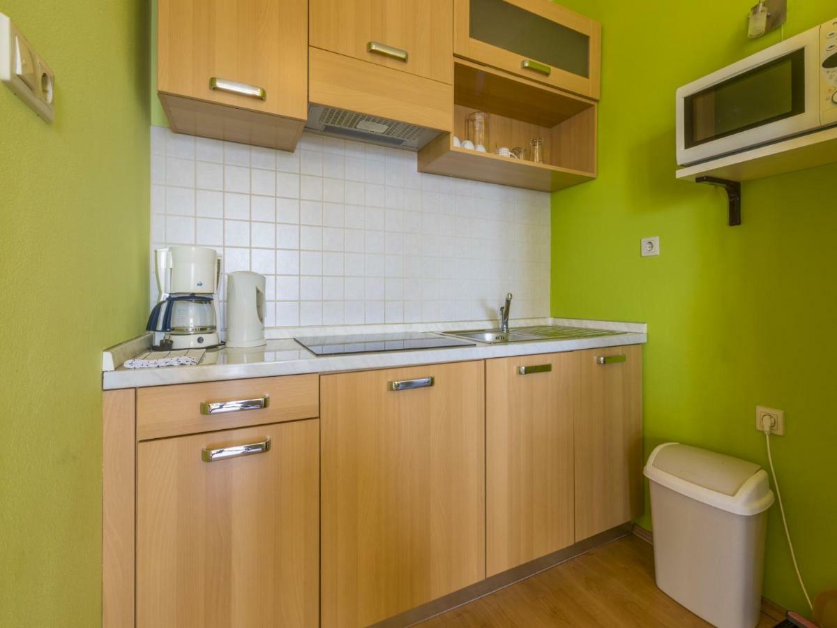 Bruno Apartment Crikvenica Bagian luar foto