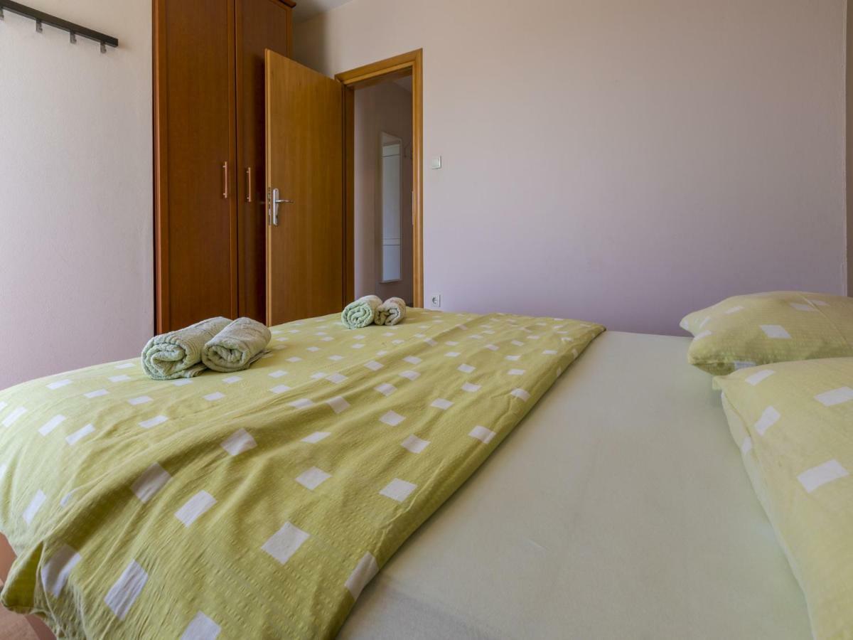 Bruno Apartment Crikvenica Bagian luar foto