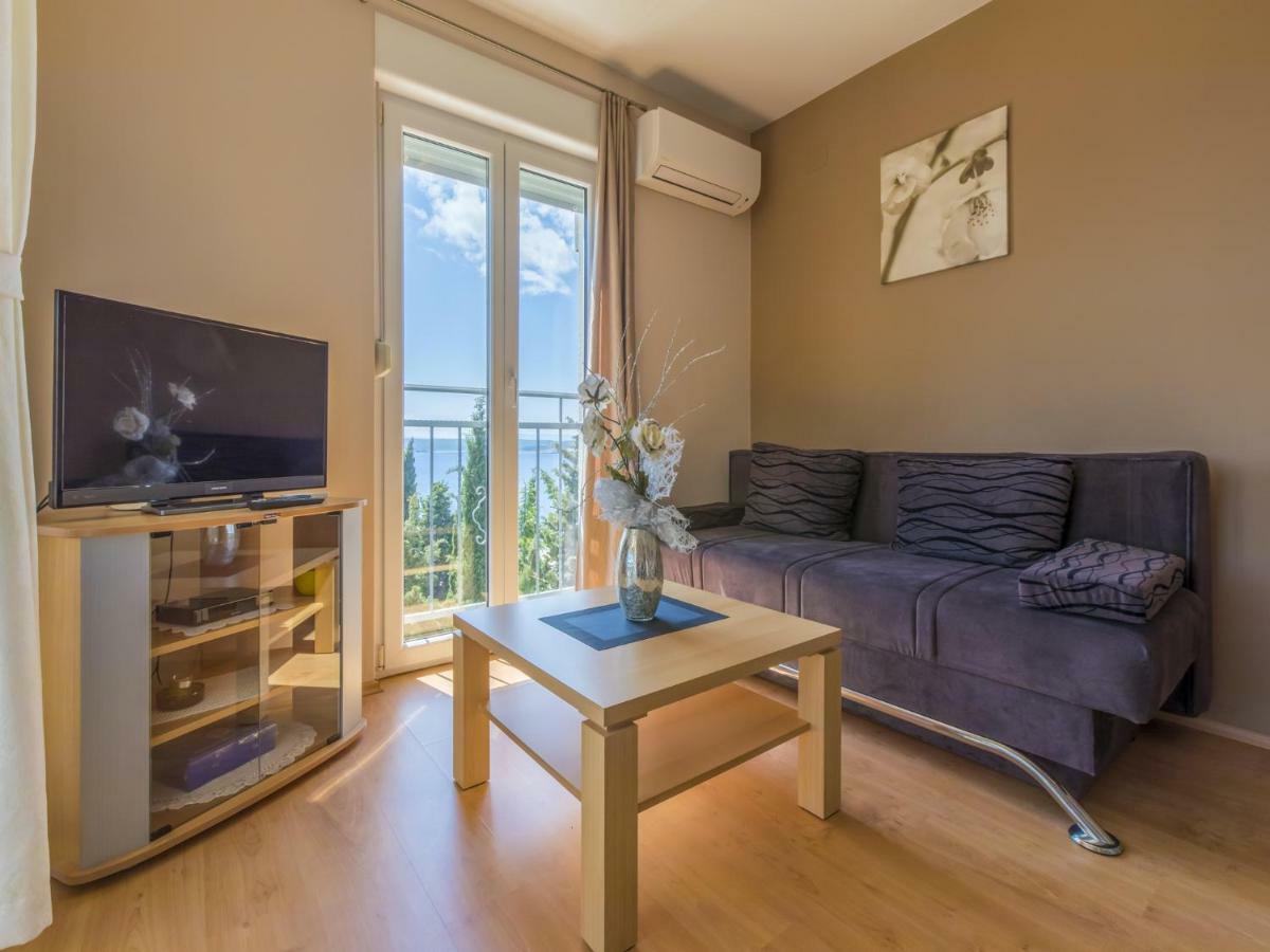 Bruno Apartment Crikvenica Bagian luar foto