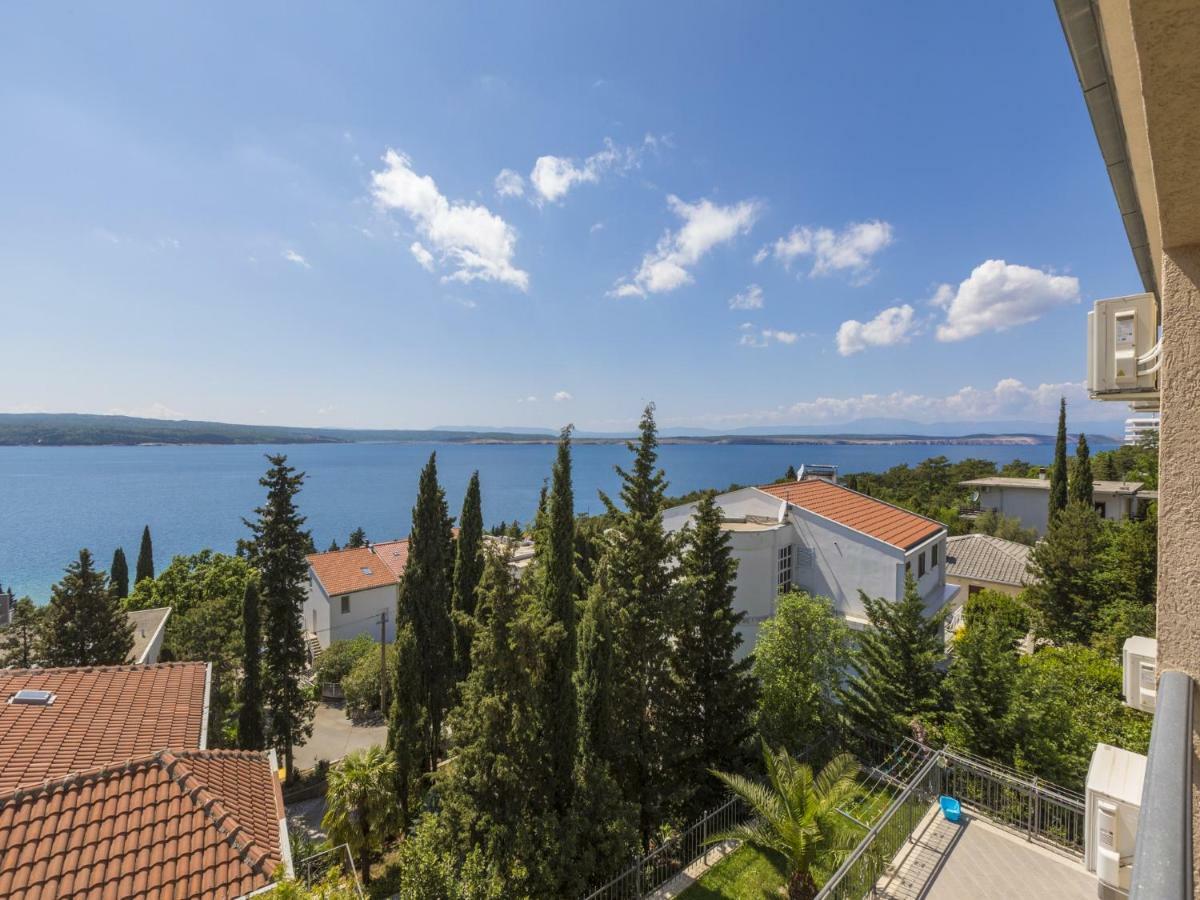 Bruno Apartment Crikvenica Bagian luar foto